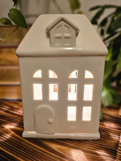 Porcelain House Wax Warmer